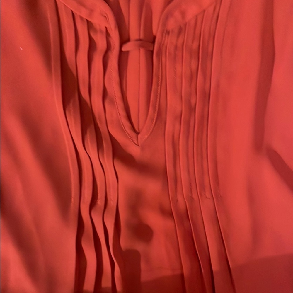 Pleione Orange Sleeveless Pleated Blouse - Picture 3 of 6